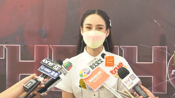 นาว ยังไม่พร้อมแต่ง นิว แม้ฝ่ายชายจะเข้าเลข 4 แล้ว  (มีคลิป)