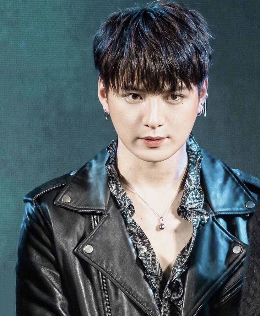 คริส พีรวัส โพสต์ชี้แจง พร้อมขอโทษคู่กรณี หลังรถคว่ำ ยินดีรับผิดชอบทุกอย่าง คริส พีรวัส โพสต์ชี้แจง พร้อมขอโทษคู่กรณี หลังรถคว่ำ ยินดีรับผิดชอบทุกอย่าง