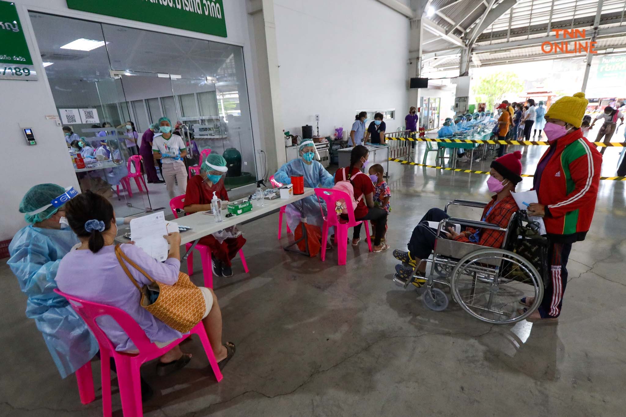 นนทบุรีจัดฉีดวัคซีนแรงงานข้ามชาติที่ทำงานในไทย