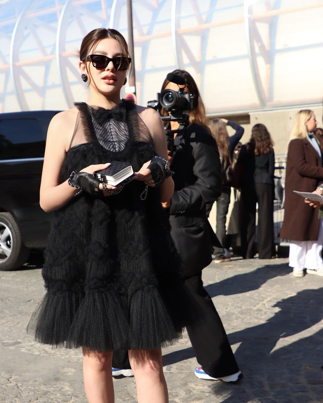 ดิว อริสรา เผยสาเหตุได้ไปร่วมงานแฟชั่นโชว์ Chanel ที่ปารีส (มีคลิป)