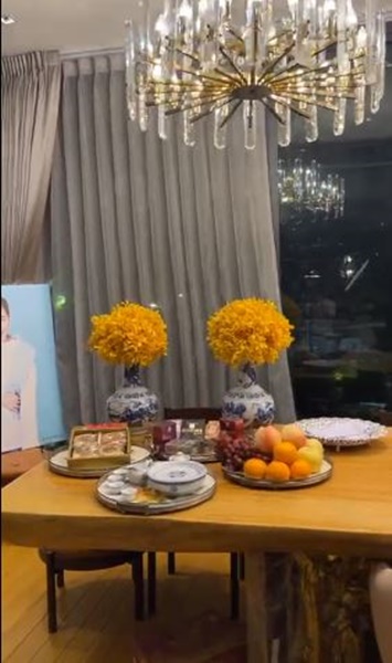 เหล่าคนดัง ไหว้พระจันทร์ เสริมสิริมงคล 