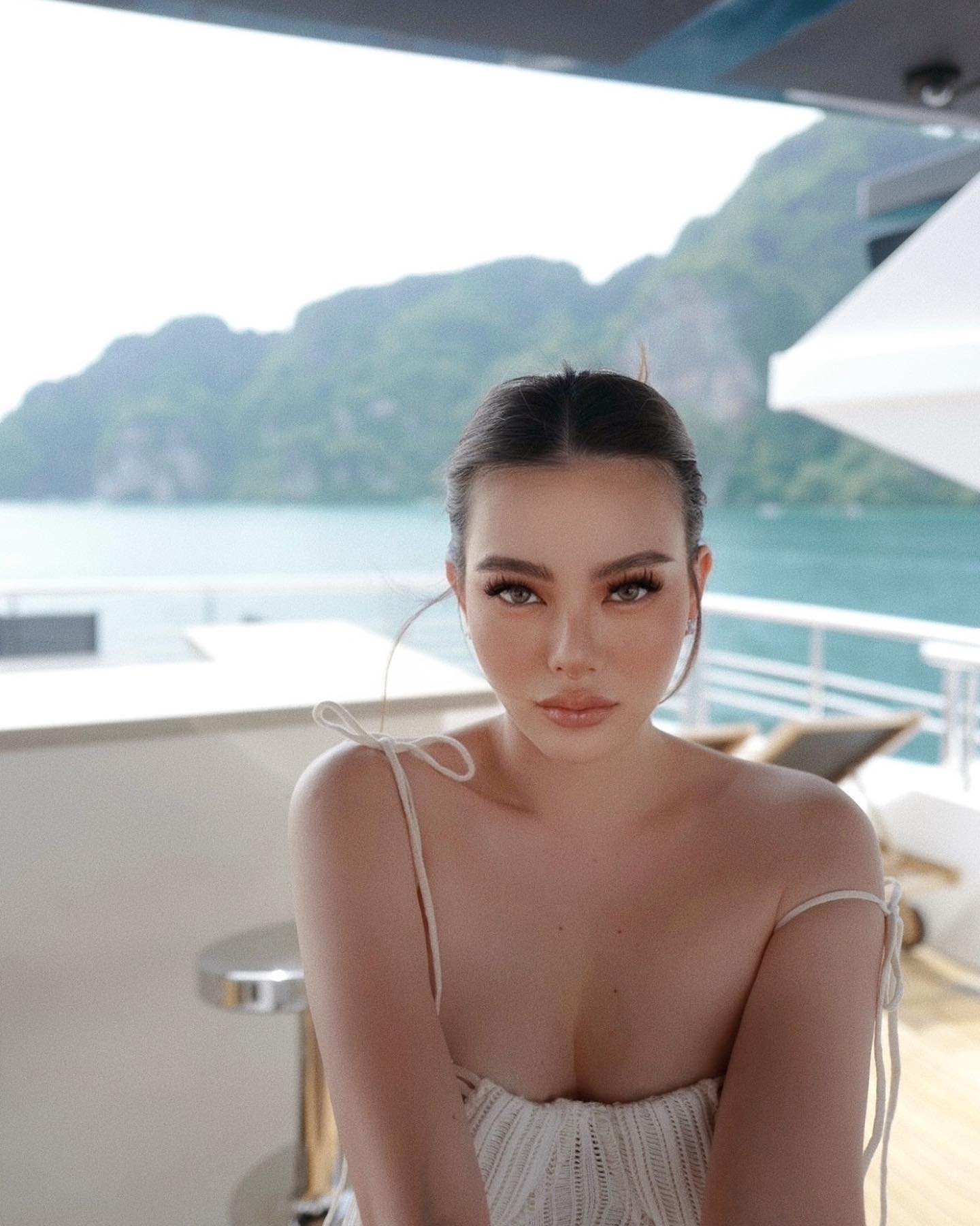 ย้อนรอยแฟนเก่า “ดิว อริสรา” นางร้ายหน้าสวยแต่ละคนดีกรีไม่ธรรมดา ย้อนรอยแฟนเก่า “ดิว อริสรา” นางร้ายหน้าสวยแต่ละคนดีกรีไม่ธรรมดา