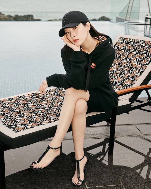 ‘มินนี่ (G)I-DLE’ ฮอตได้โล่!! ประชันดาราไอดอลกิมจิ ร่วมอีเวนต์แบรนด์หรู ‘มินนี่ (G)I-DLE’ ฮอตได้โล่!! ประชันดาราไอดอลกิมจิ ร่วมอีเวนต์แบรนด์หรู