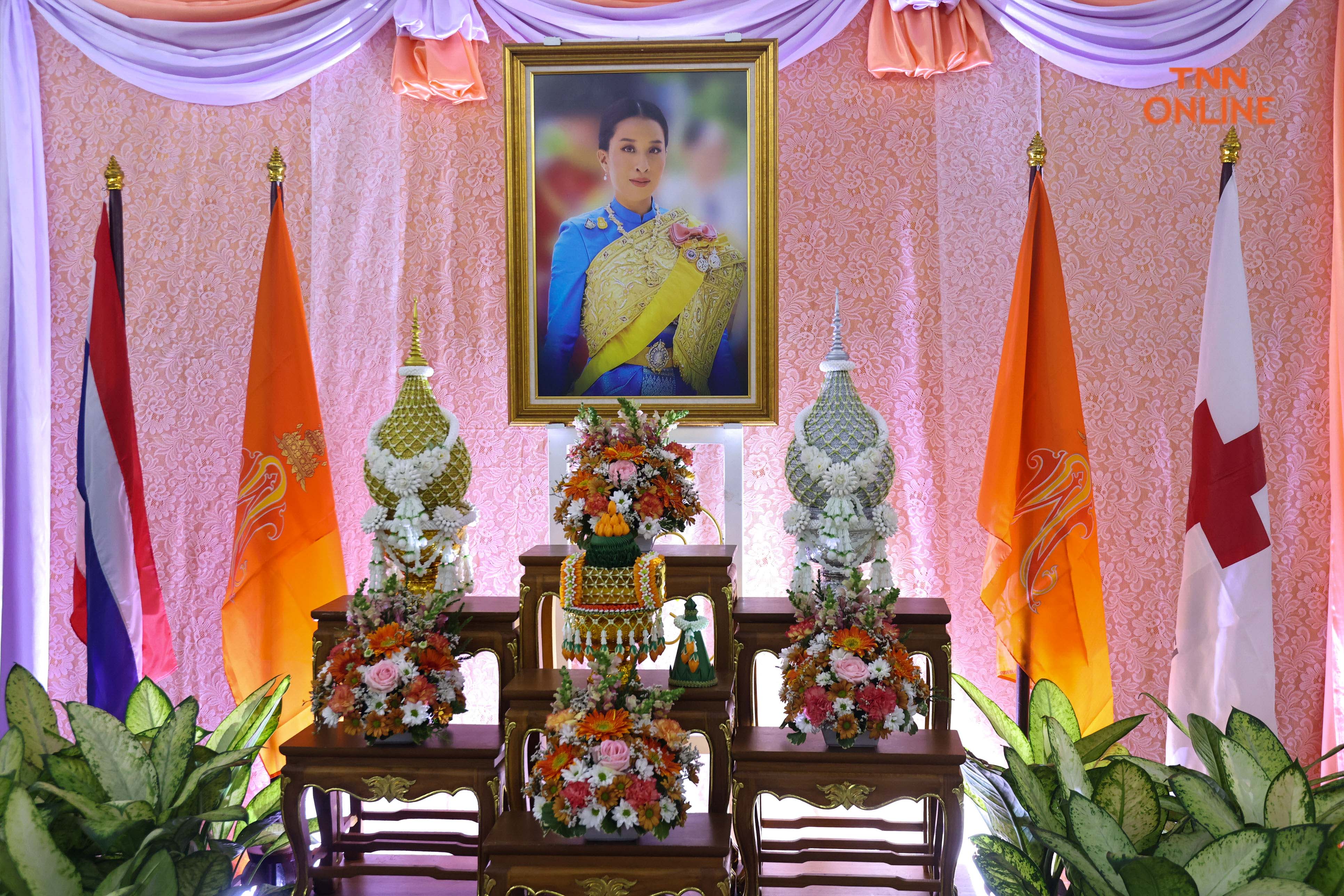 นายกนำข้าราชการถวายพระพร เจ้าฟ้าพัชรกิติยาภาให้ทรงหายจากพระอาการพระประชวร นายกนำข้าราชการถวายพระพร เจ้าฟ้าพัชรกิติยาภาให้ทรงหายจากพระอาการพระประชวร