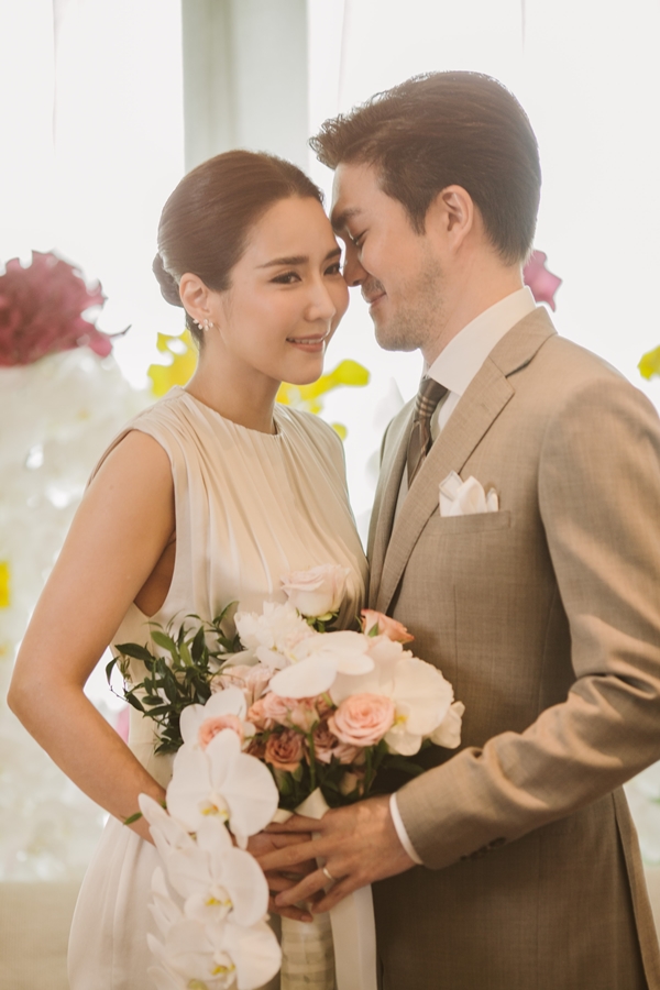 อดีตผู้จัดการ จั๊กจั่น อคัมย์สิริ โดนรวบตัว!! อดีตผู้จัดการ จั๊กจั่น อคัมย์สิริ โดนรวบตัว!!