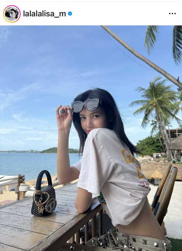 ลิซ่า BLACKPINK ทำลายสถิติ! เปิดบัญชี TikTok คนติดตามทะลุ 1 ล้านใน 2 ชม. ลิซ่า BLACKPINK ทำลายสถิติ! เปิดบัญชี TikTok คนติดตามทะลุ 1 ล้านใน 2 ชม.