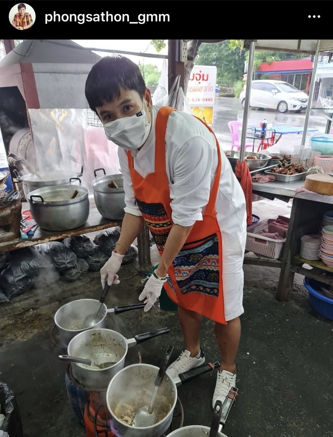ไผ่ พงศธร เปิดร้านลาบ คนบ้านเดียวกัน สู้โควิด-19