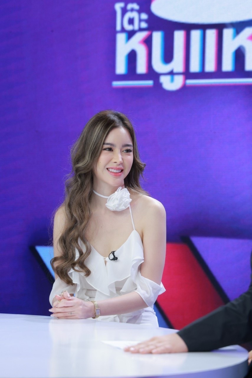 ไอซ์ ปรีชญา เปิดใจเล่ามรสุมชีวิต เผยห่าง สเตฟาน แต่ยังไม่เลิก ไอซ์ ปรีชญา เปิดใจเล่ามรสุมชีวิต เผยห่าง สเตฟาน แต่ยังไม่เลิก