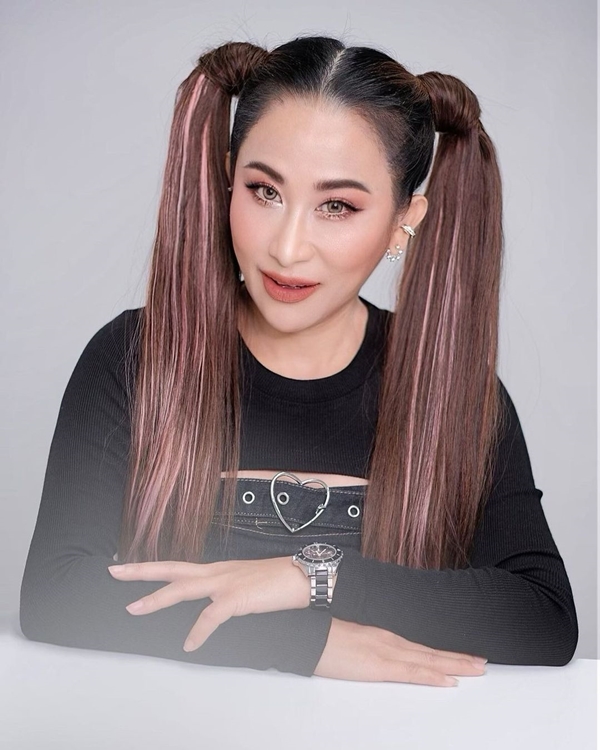 ลาล่า อาร์สยาม กราบขอโทษ หลังทำพฤติกรรมไม่เหมาะสมโพสต์ภาพใบแจ้งหนี้ของคนอื่น ลาล่า อาร์สยาม กราบขอโทษ หลังทำพฤติกรรมไม่เหมาะสมโพสต์ภาพใบแจ้งหนี้ของคนอื่น