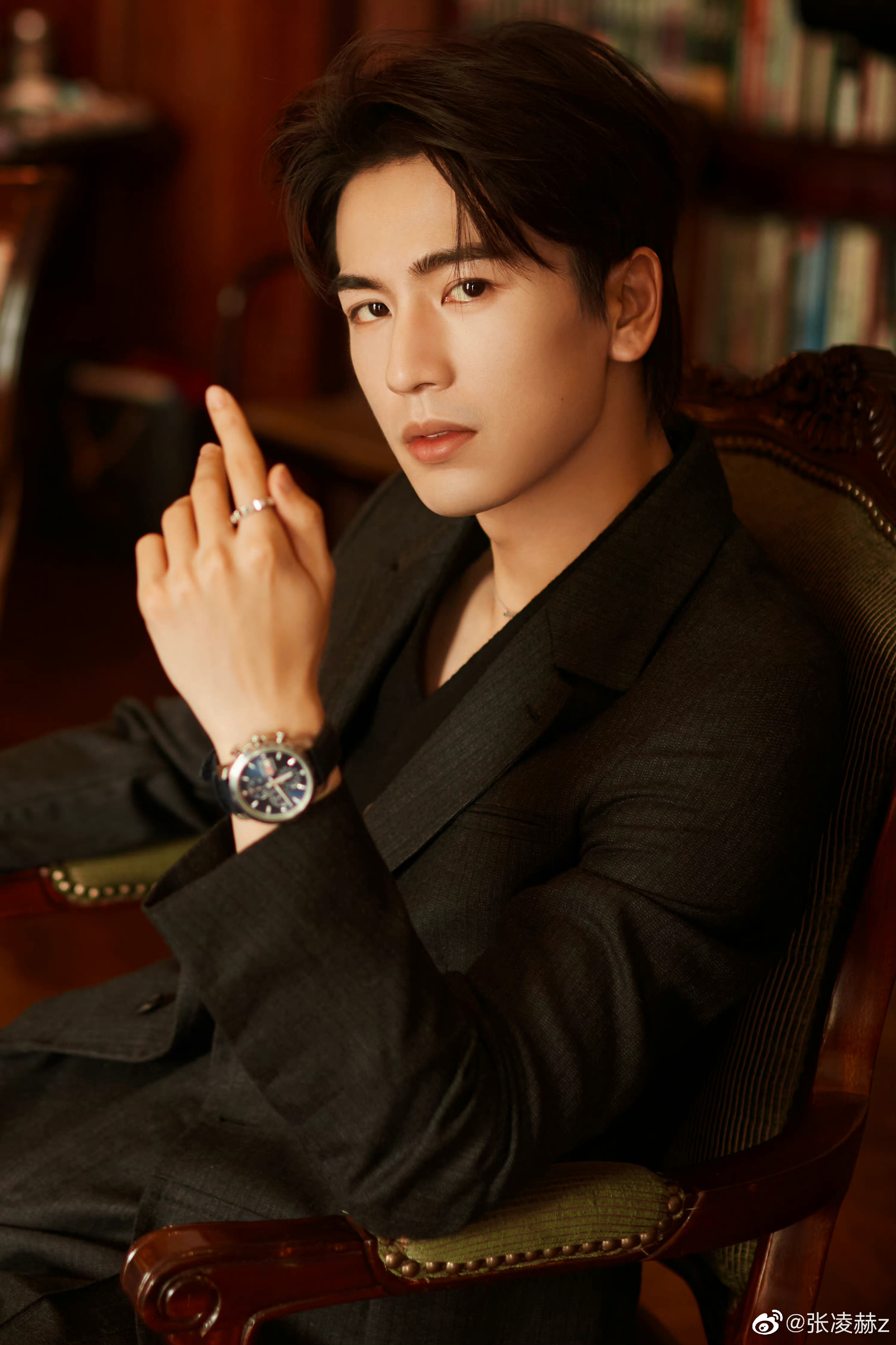 ต้นสังกัด “จางหลิงเฮ่อ” ประณามแฟนคลับคลั่งที่แอบตามจนถึงหน้าบ้าน