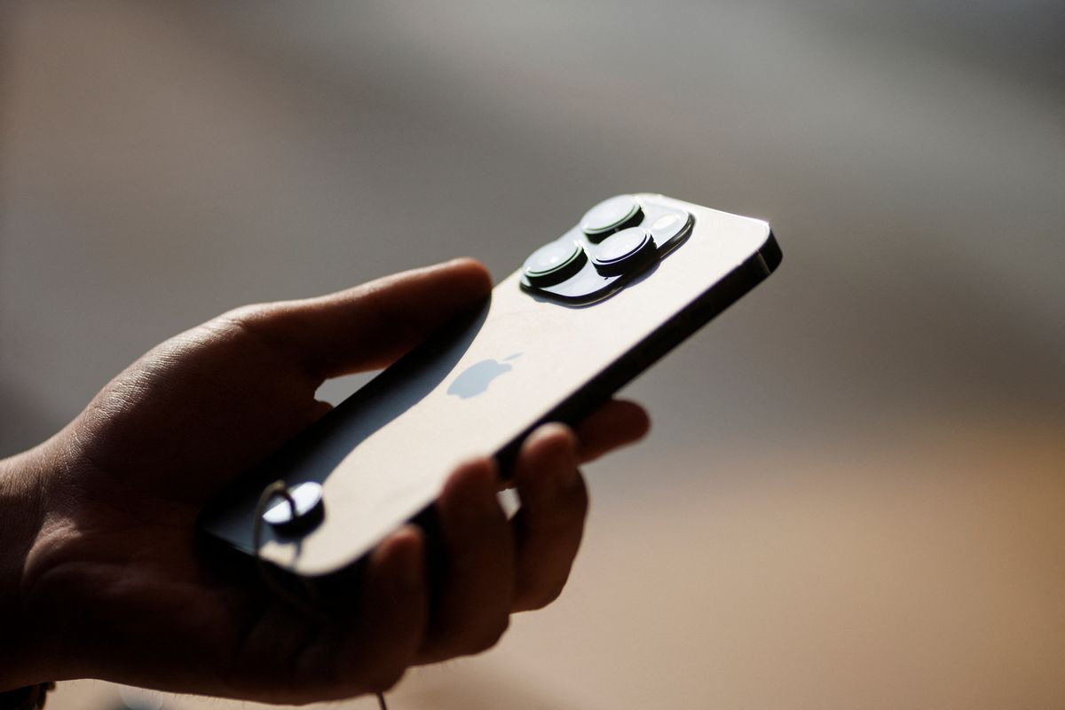 Apple ย้ายฐานผลิตจากจีน ลั่น ! iPhone 14 จะผลิตในอินเดีย Apple ย้ายฐานผลิตจากจีน ลั่น ! iPhone 14 จะผลิตในอินเดีย