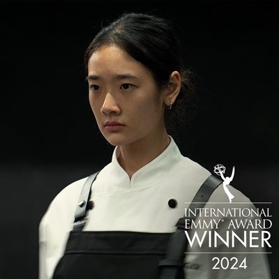 เปิดใจ ออกแบบ-ชุติมณฑน์ หลังสร้างประวัติศาสตร์คนไทยคนแรก คว้ารางวัล Emmy Awards ครั้งที่ 52 เปิดใจ ออกแบบ-ชุติมณฑน์ หลังสร้างประวัติศาสตร์คนไทยคนแรก คว้ารางวัล Emmy Awards ครั้งที่ 52