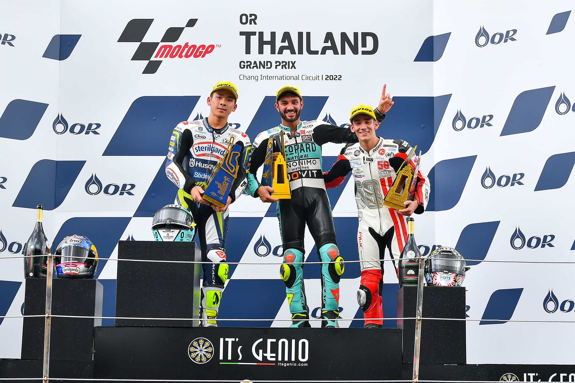 'โอลิเวียร่า' ฝ่าฝนซิวแชมป์โมโตจีพีไทยแลนด์ 2022 ที่บุรีรัมย์ 'โอลิเวียร่า' ฝ่าฝนซิวแชมป์โมโตจีพีไทยแลนด์ 2022 ที่บุรีรัมย์