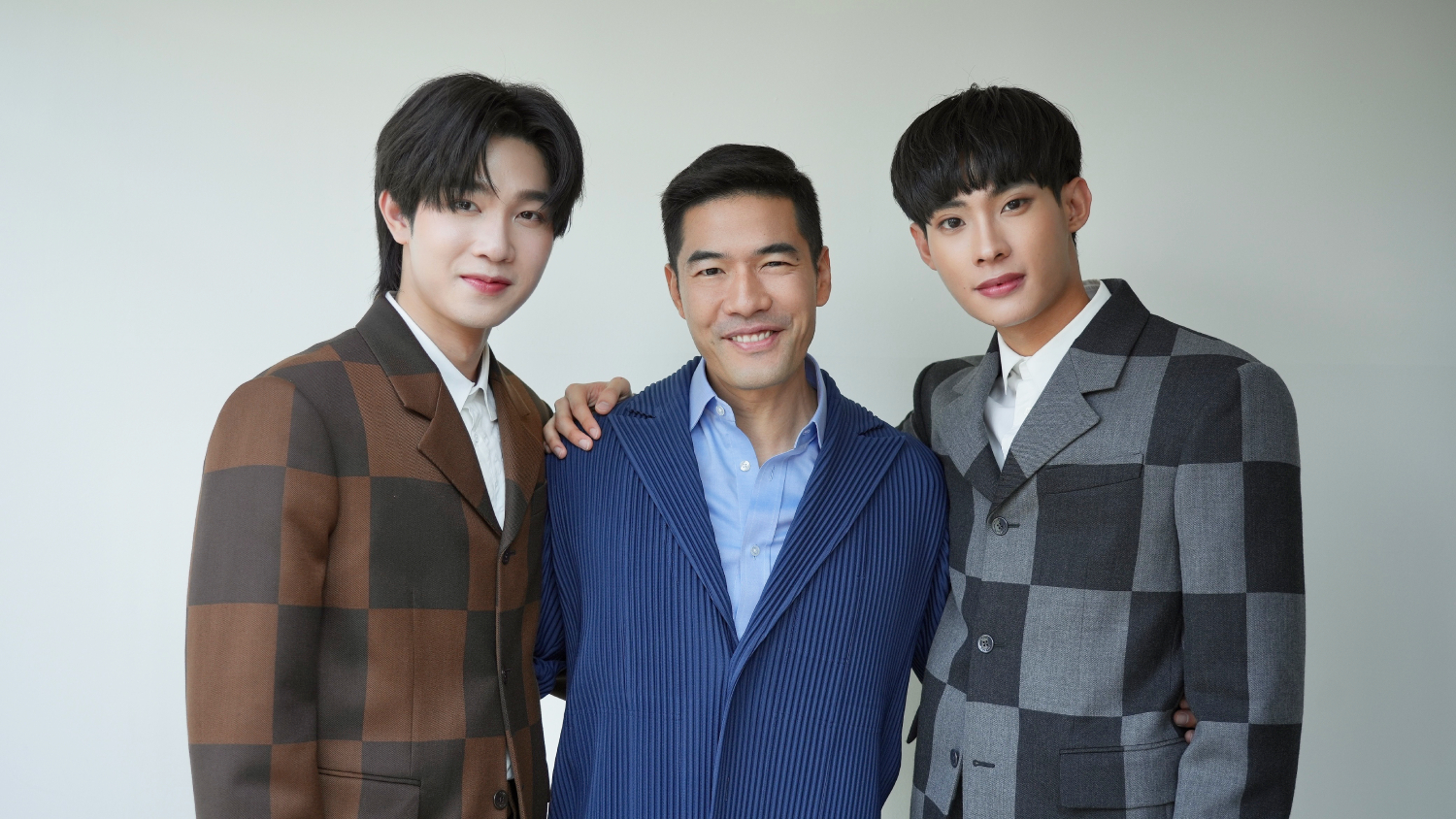 ติวเตอร์-ยิม โดนบูลลี่ติดสำเนียงเหนือ จนเกือบถอดใจลาวงการ ติวเตอร์-ยิม โดนบูลลี่ติดสำเนียงเหนือ จนเกือบถอดใจลาวงการ