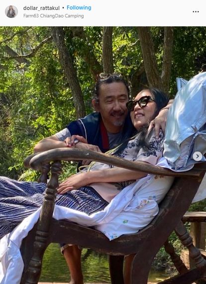 เสธ.ดอลลาร์ โพสต์ซึ้งถึง คุณหญิงแมงมุม 10 ปี ไม่มีวันใดที่ทำให้รักน้อยลง