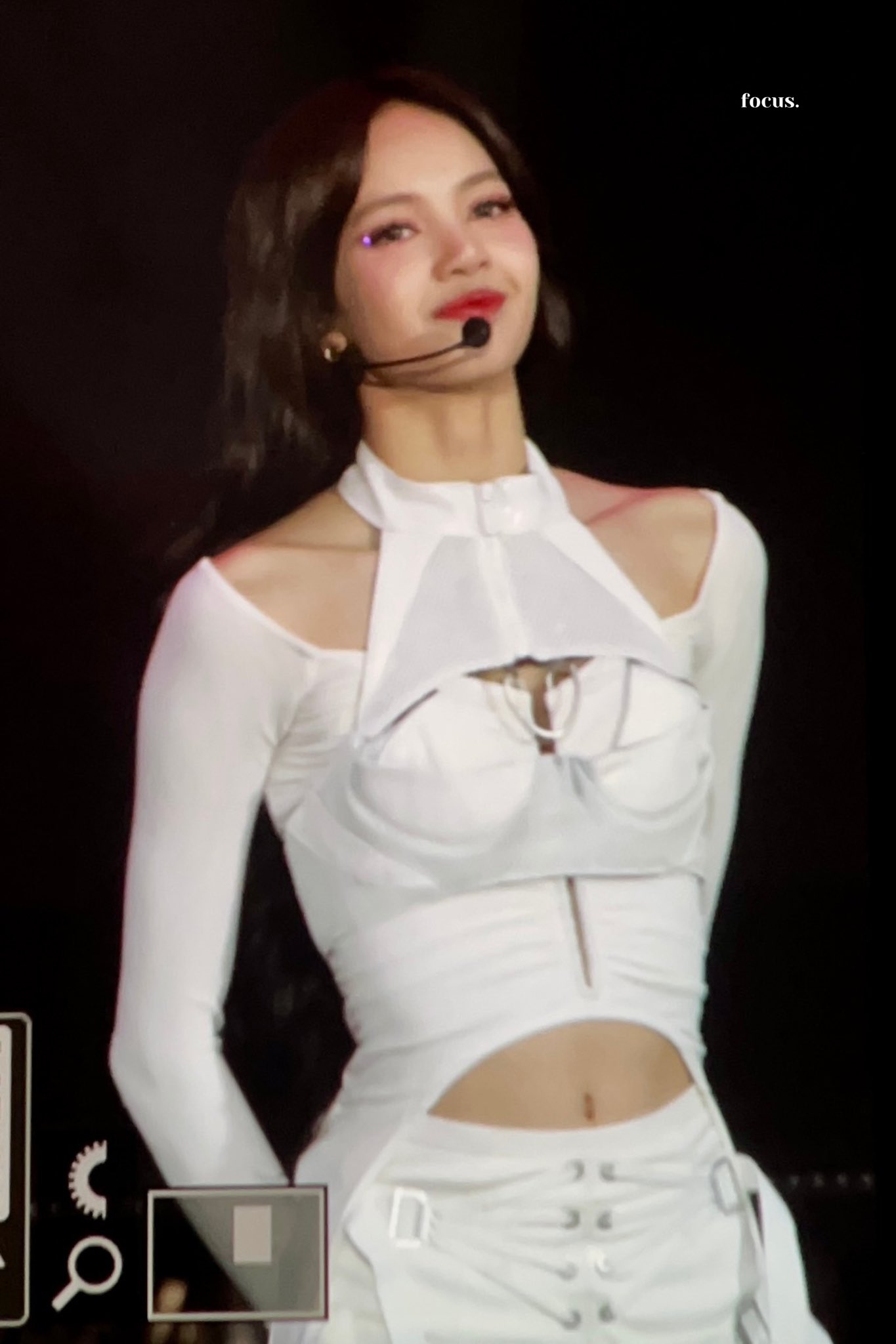 ฮอตไฟลุกกว่าเดิม!! ‘ลิซ่า BLACKPINK’ กับโชว์โซโล่ที่เทศกาลดนตรี BST Hyde Park