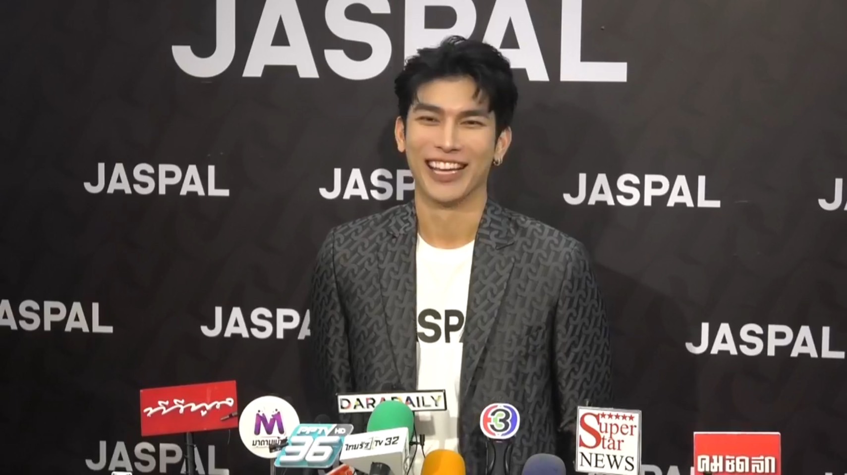 มิว ศุภศิษฏ์ ลั่น คุยเรื่องแต่งงานแล้ว แถมคุณแม่ไฟเขียวในการตัดสินใจ มิว ศุภศิษฏ์ ลั่น คุยเรื่องแต่งงานแล้ว แถมคุณแม่ไฟเขียวในการตัดสินใจ