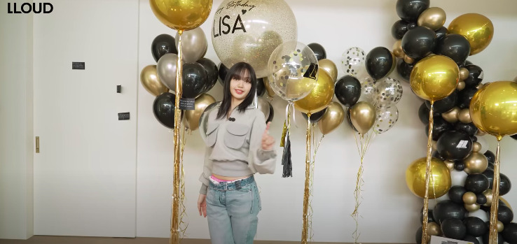 แฟนเพลงรอลุ้น Lisa BLACKPINK เผยอยากปล่อยเพลงใหม่ในปีนี้ แฟนเพลงรอลุ้น Lisa BLACKPINK เผยอยากปล่อยเพลงใหม่ในปีนี้
