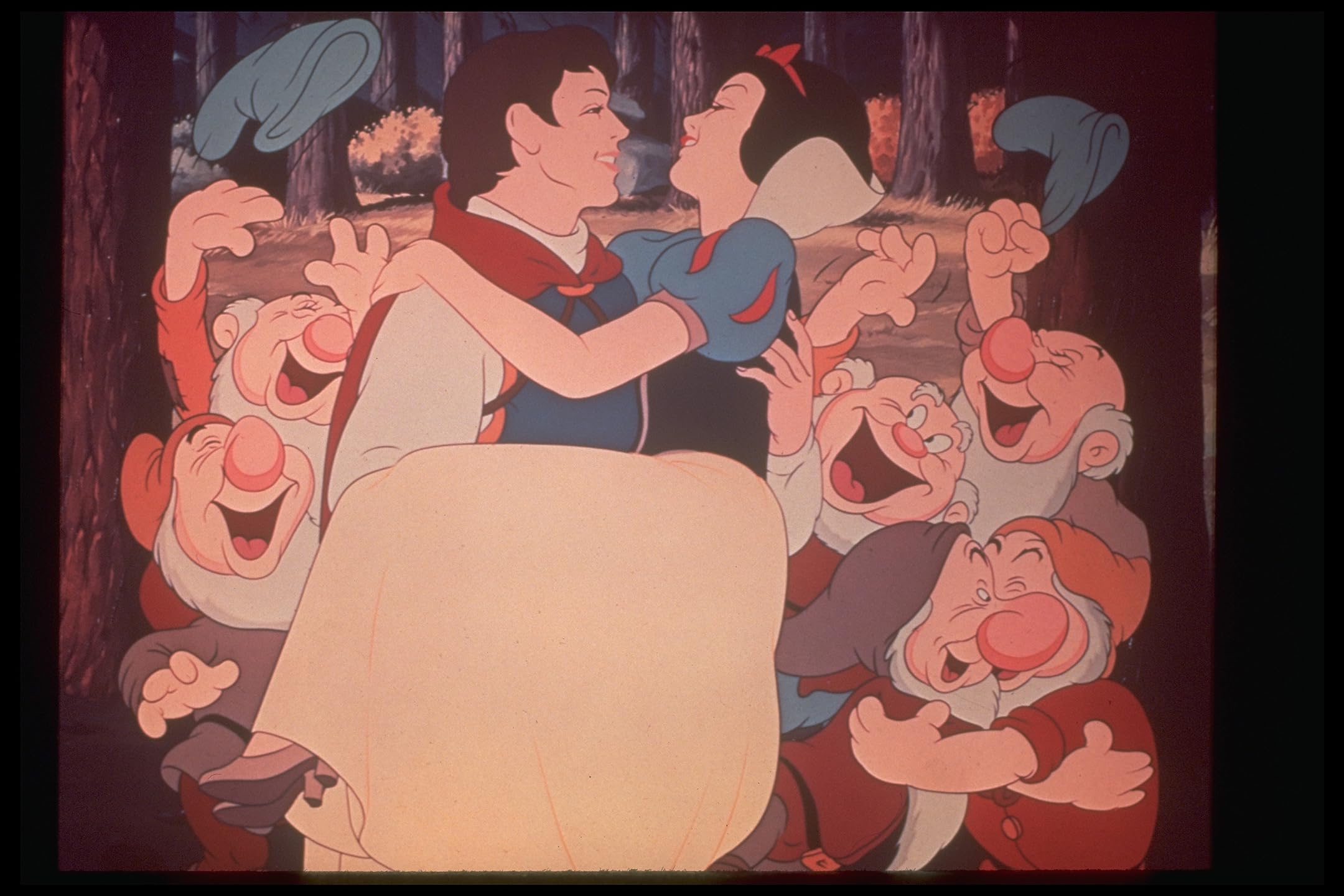 ลูกชายผู้กำกับแอนิเมชั่น  “Snow White” ไม่ปลิ้มหนังเวอร์ชั่นใหม่ ดูถูกต้นฉบับ 