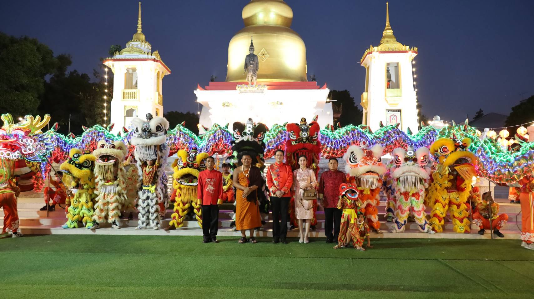 ตรุษจีน 2566 โคราชโชว์เชิดมังกรยาว 55 เมตร ฉลองครบ 555 ปี 