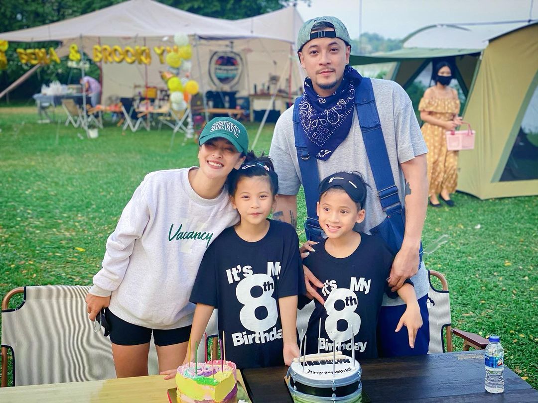 นานา อัพเดตอาการ เวย์ ไทยเทเนียม ไม่มีไข้ แต่เชื้อกำลังมาที่ปอด!! นานา อัพเดตอาการ เวย์ ไทยเทเนียม ไม่มีไข้ แต่เชื้อกำลังมาที่ปอด!!