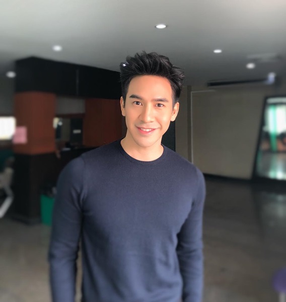 โป๊ป ธนวรรธน์ บริจาค 1 ล้านบาท!! ช่วยเหลือผู้ประสบภัยโควิด-19 โป๊ป ธนวรรธน์ บริจาค 1 ล้านบาท!! ช่วยเหลือผู้ประสบภัยโควิด-19