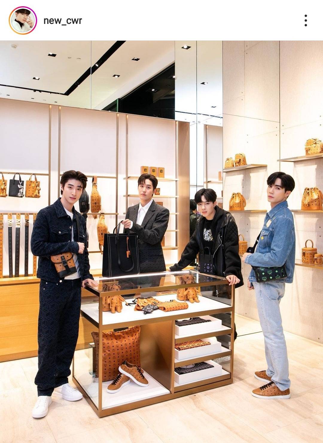 บลู ไม่ติดใจดราม่าไล่ศิลปินคนอื่นทำไม เผย ซี-นุนิว ยกหูโทรเคลียร์ทันที