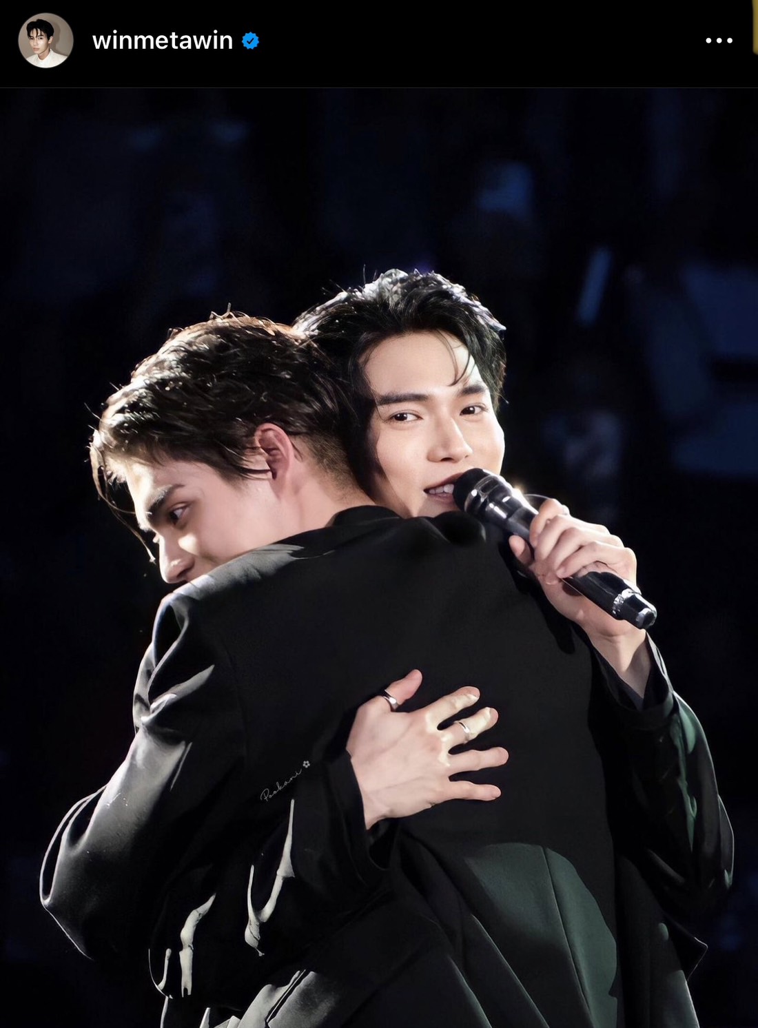 ทามไลน์แตก! วิน เมธวิน อวดของขวัญวันเกิดสุดหรูจาก ไบรท์ วชิรวิชญ์ ทามไลน์แตก! วิน เมธวิน อวดของขวัญวันเกิดสุดหรูจาก ไบรท์ วชิรวิชญ์
