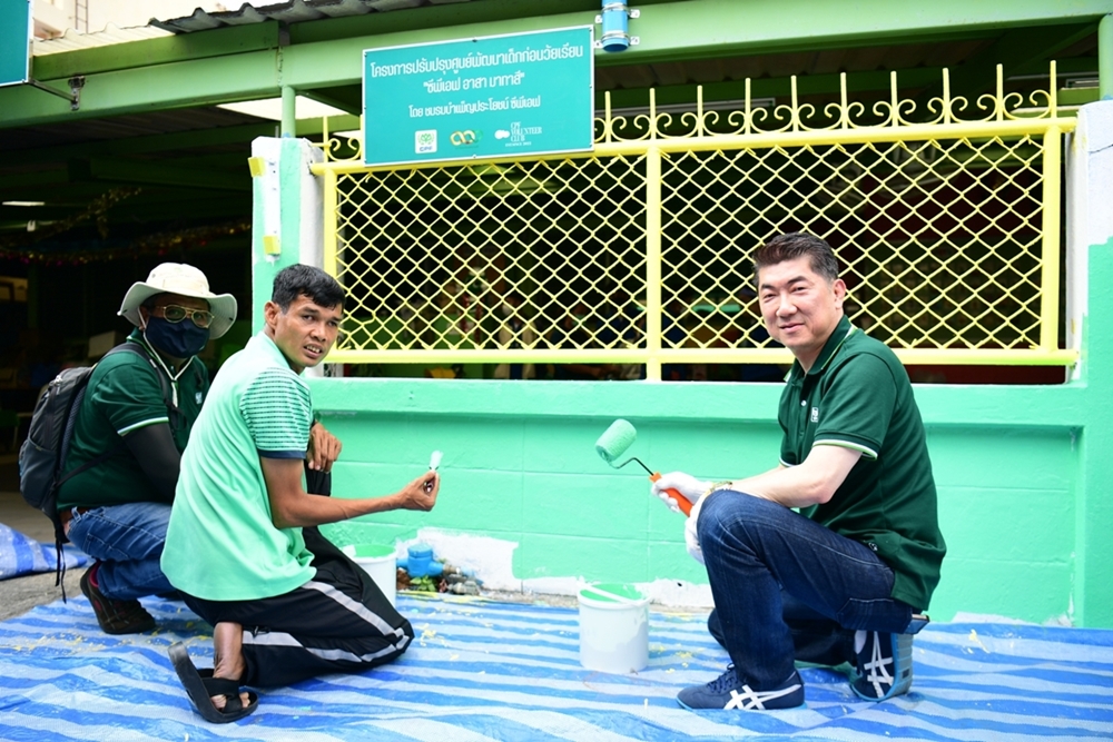 พนักงานจิตอาสา CPF  ส่งมอบน้ำใจและกำลังใจให้ครูเชาว์ เติมเต็มสิ่งดีๆ เพื่อสังคม