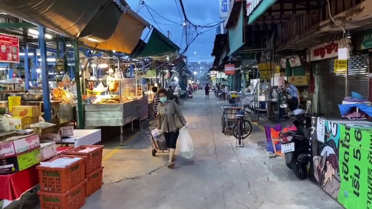 ตลาดสดเทศบาลนครนนทบุรีเปิดวันแรก-เข้มมาตรการป้องกันโควิด ตลาดสดเทศบาลนครนนทบุรีเปิดวันแรก-เข้มมาตรการป้องกันโควิด