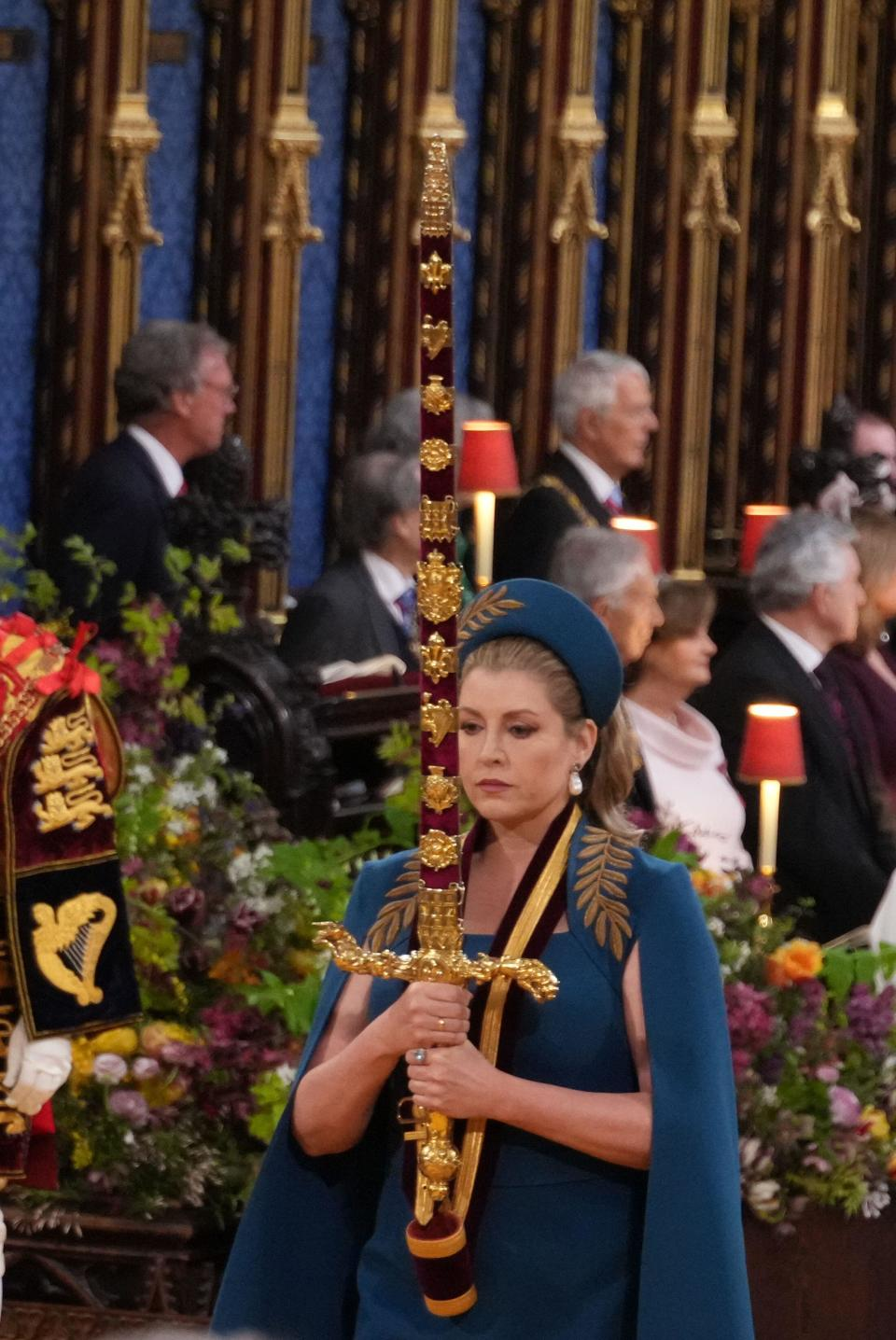 ทำความรู้จัก “เพนนี มอร์ดอนต์” สตรีคนแรกที่ได้อัญเชิญพระแสงดาบแห่งรัฐ ทำความรู้จัก “เพนนี มอร์ดอนต์” สตรีคนแรกที่ได้อัญเชิญพระแสงดาบแห่งรัฐ