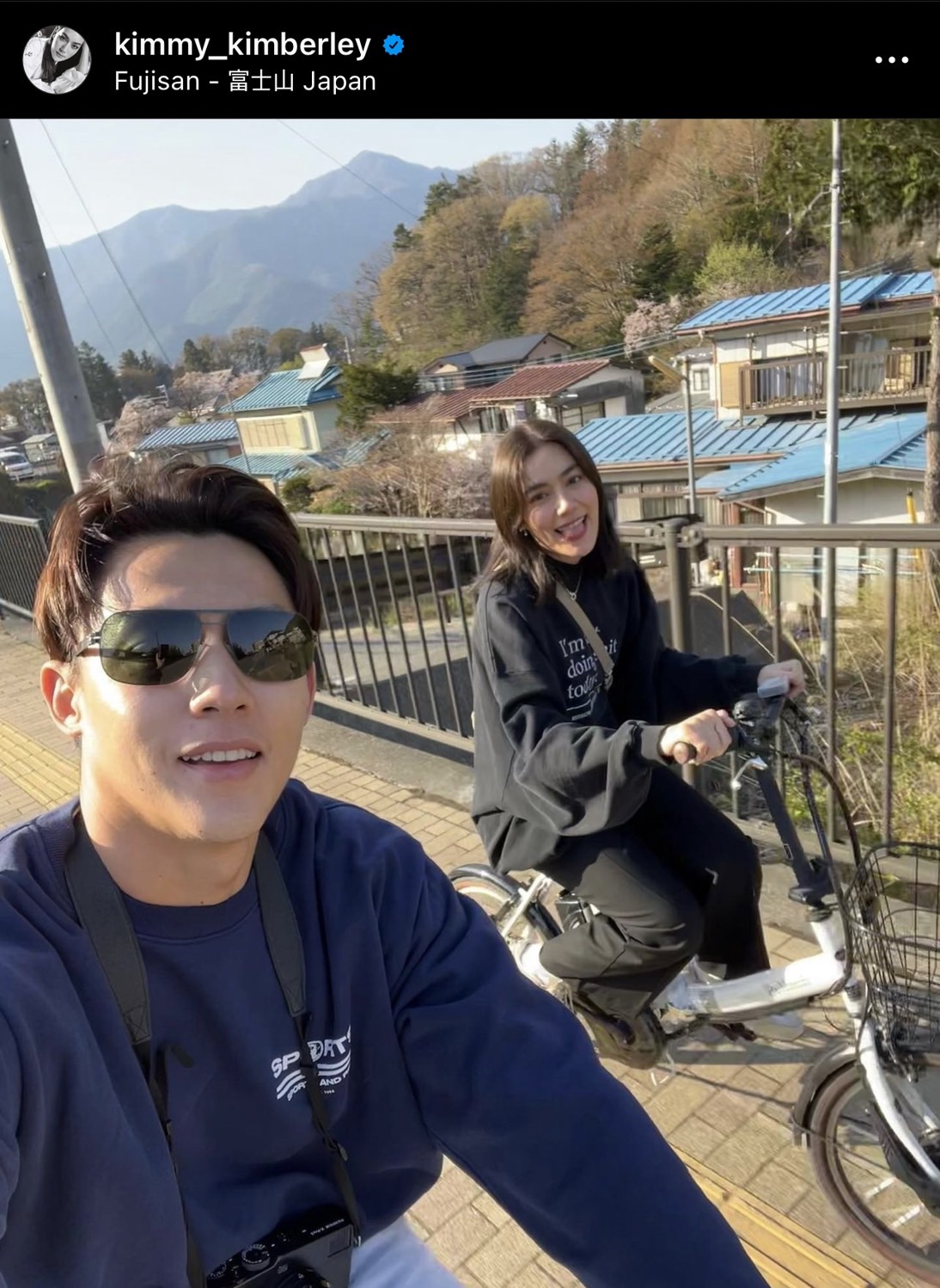 คิมเบอร์ลี่ เปิดใจเรื่องความรัก เผย เจอหน้าว่าที่เจ้าบ่าวครั้งแรก รู้สึกแบบนี้?! คิมเบอร์ลี่ เปิดใจเรื่องความรัก เผย เจอหน้าว่าที่เจ้าบ่าวครั้งแรก รู้สึกแบบนี้?!
