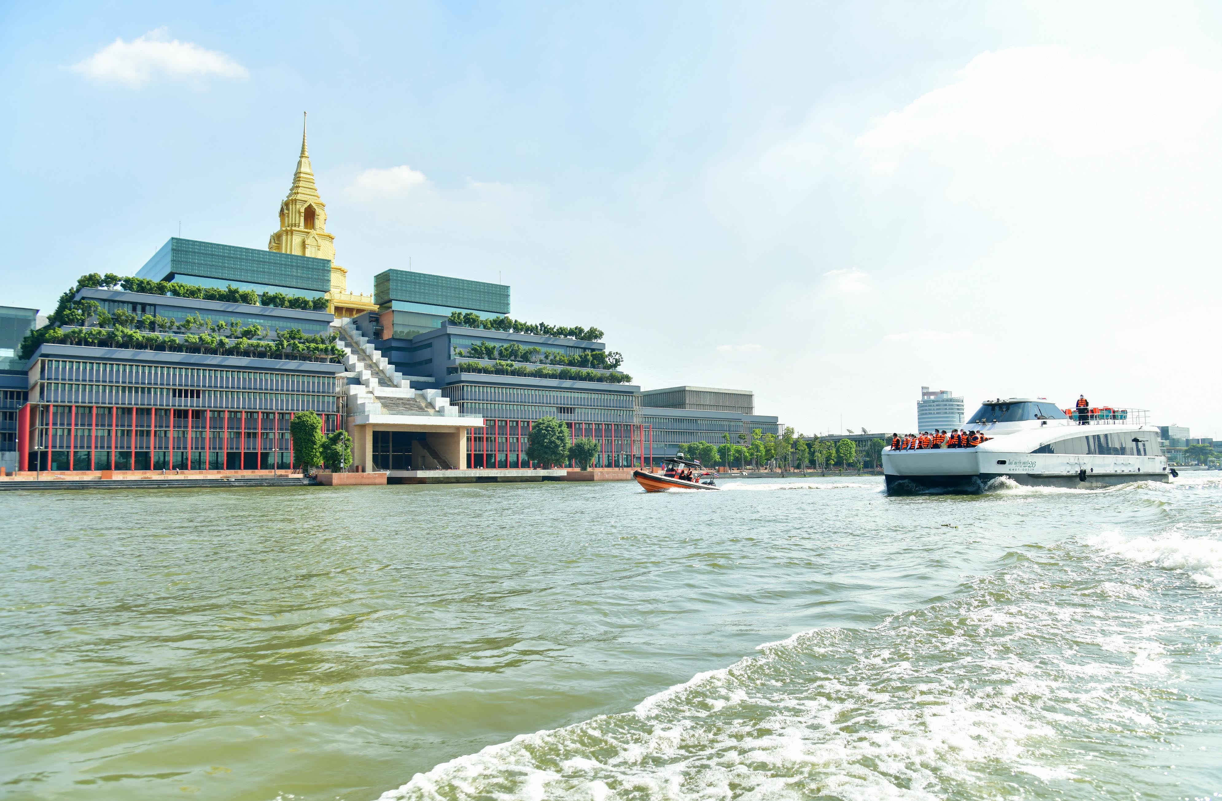 ของขวัญปีใหม่ 2566 เปิด ท่าเรือราชินี-บางโพ เชื่อมโยงระบบขนส่งล้อ-ราง-เรือ ของขวัญปีใหม่ 2566 เปิด ท่าเรือราชินี-บางโพ เชื่อมโยงระบบขนส่งล้อ-ราง-เรือ