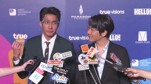 สีสันพรมแดงงาน Oscars Party Colourfool Night (มีคลิป) สีสันพรมแดงงาน Oscars Party Colourfool Night (มีคลิป)