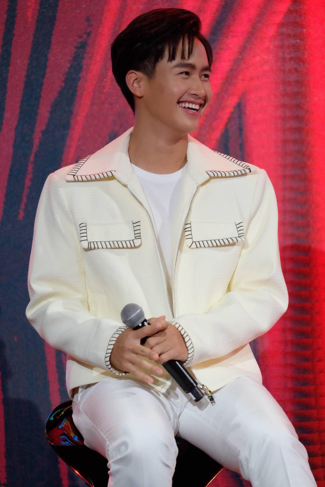 ต้าวหยอง ยุคลเดช โหมงานหนัก จนเข้าโรงพยาบาล ล่าสุดอาการดีขึ้นแล้ว ต้าวหยอง ยุคลเดช โหมงานหนัก จนเข้าโรงพยาบาล ล่าสุดอาการดีขึ้นแล้ว