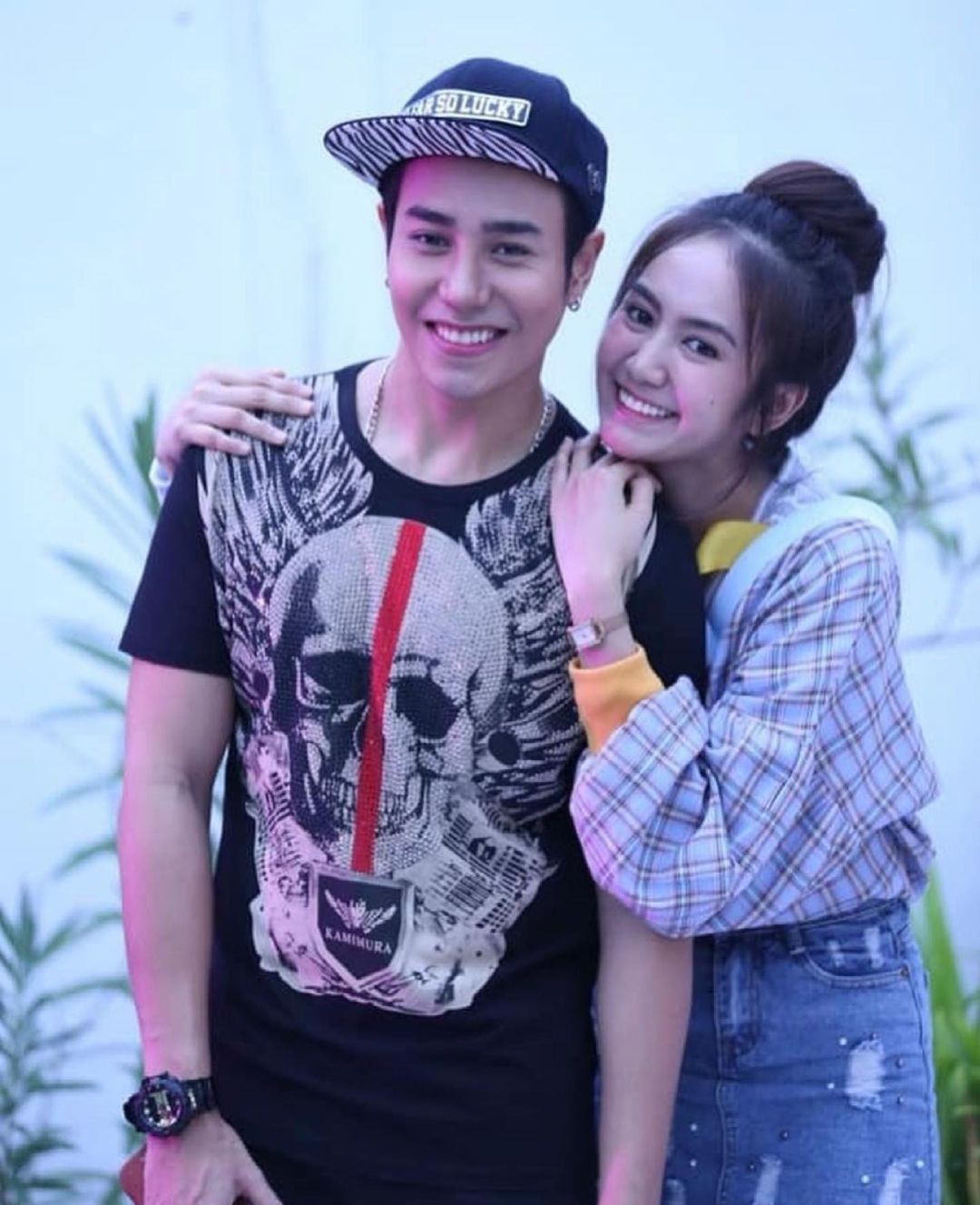 แป้ง พรภัสร์ชนก ลูกสาว เอ ไชยา ปัดดังแล้วแยกวง ยังเล่นลิเกอยู่ แป้ง พรภัสร์ชนก ลูกสาว เอ ไชยา ปัดดังแล้วแยกวง ยังเล่นลิเกอยู่