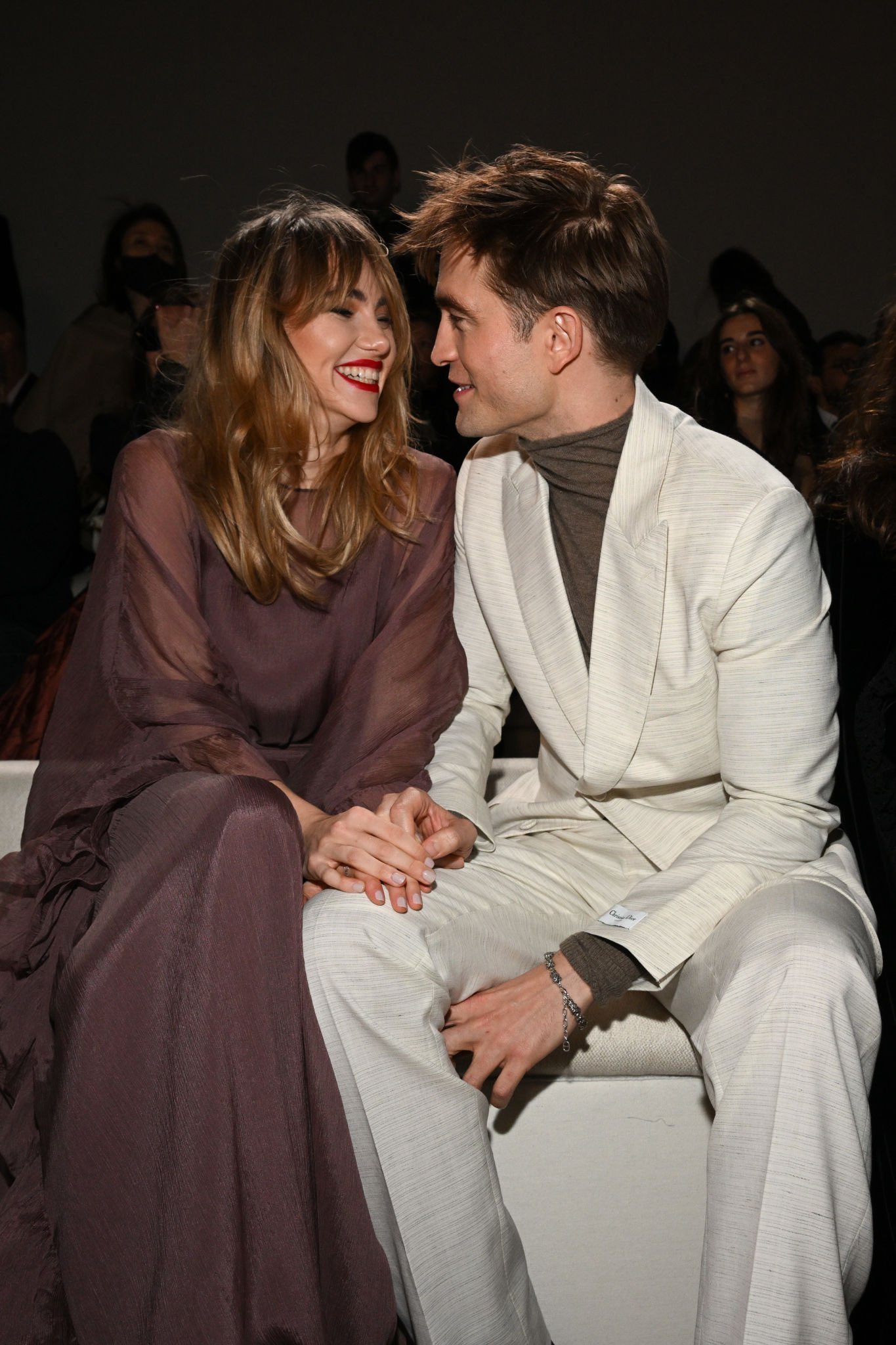 สามหนุ่มหล่อทะลุพีระมิด ! “ชาอึนอู” และ “เซฮุน” ได้กระทบไหล่ Robert Pattinson ที่งาน “Dior” สามหนุ่มหล่อทะลุพีระมิด ! “ชาอึนอู” และ “เซฮุน” ได้กระทบไหล่ Robert Pattinson ที่งาน “Dior”