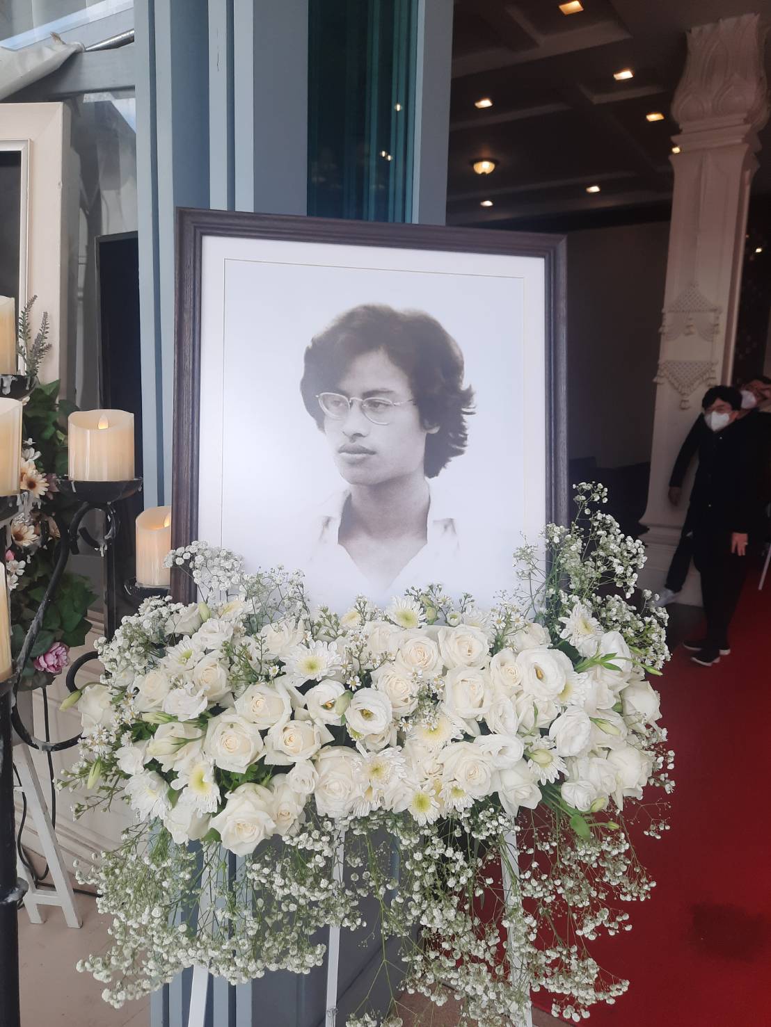 เผยภาพบรรยากาศพิธีรดน้ำศพ หม่อมหลวงพันธุ์เทวนพ เทวกุล 