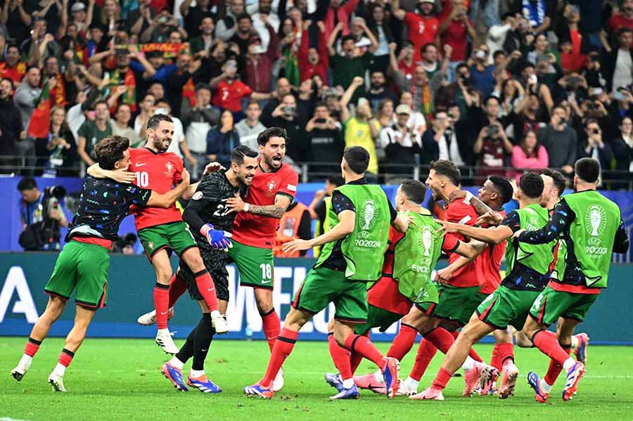 พรีวิว ฟุตบอลยูโร 2024 รอบ 8 ทีมสุดท้าย : โปรตุเกส พบ ฝรั่งเศส พรีวิว ฟุตบอลยูโร 2024 รอบ 8 ทีมสุดท้าย : โปรตุเกส พบ ฝรั่งเศส