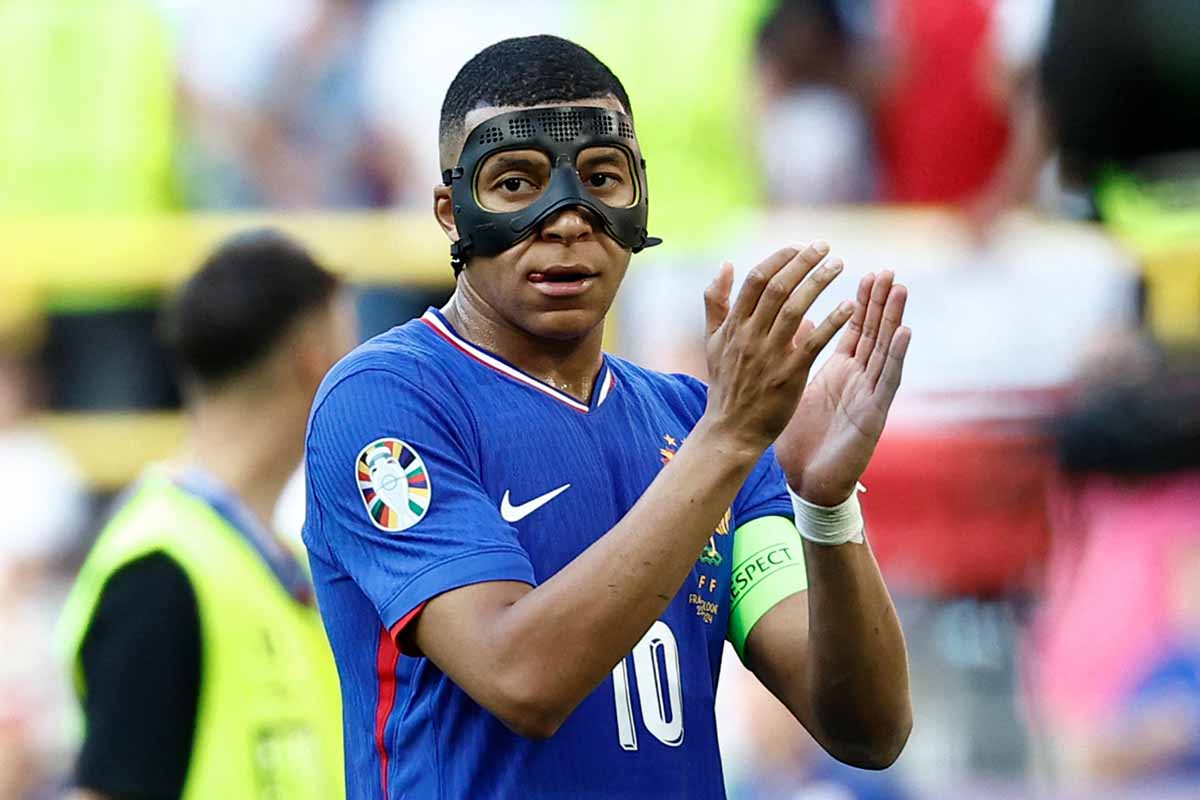 พรีวิว ฟุตบอลยูโร 2024 : ฝรั่งเศส พบ เบลเยี่ยม พรีวิว ฟุตบอลยูโร 2024 : ฝรั่งเศส พบ เบลเยี่ยม