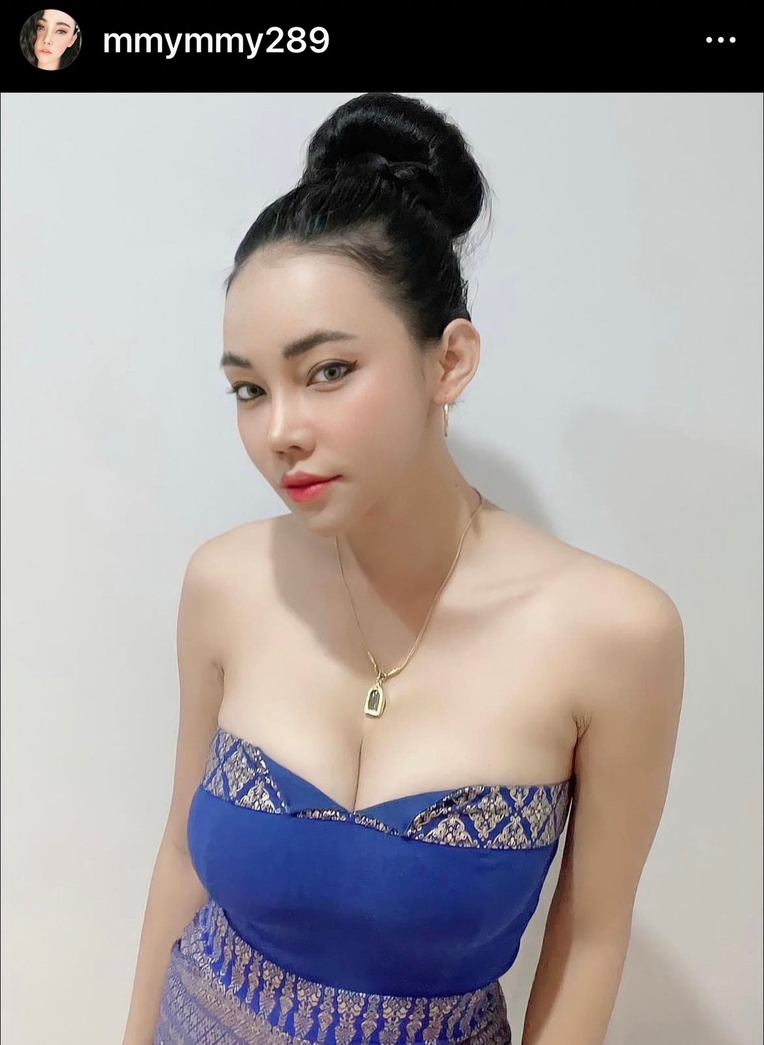 เอ็มมี่ อมลวรรณ ลั่น! เป็นบุญของเรา หลังไกล่เกลี่ยคดีโกงแชร์ เชื่อในความยุติธรรมของศาล เอ็มมี่ อมลวรรณ ลั่น! เป็นบุญของเรา หลังไกล่เกลี่ยคดีโกงแชร์ เชื่อในความยุติธรรมของศาล