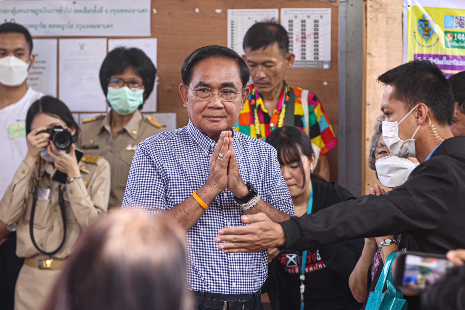 เลือกตั้ง 2566 พล.อ.ประยุทธ์ ใช้สิทธิเลือกตั้งที่เขตพญาไท