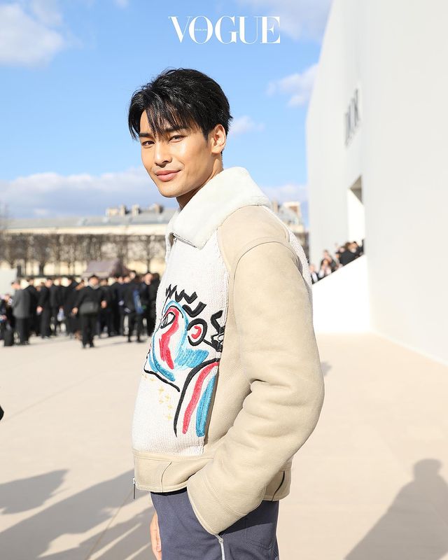 'จีซู-อาโป-คิมเบอร์ลี่'!! เฉิดฉายโดดเด่น ชมแฟชั่นโชว์ Dior ที่ปารีส 'จีซู-อาโป-คิมเบอร์ลี่'!! เฉิดฉายโดดเด่น ชมแฟชั่นโชว์ Dior ที่ปารีส