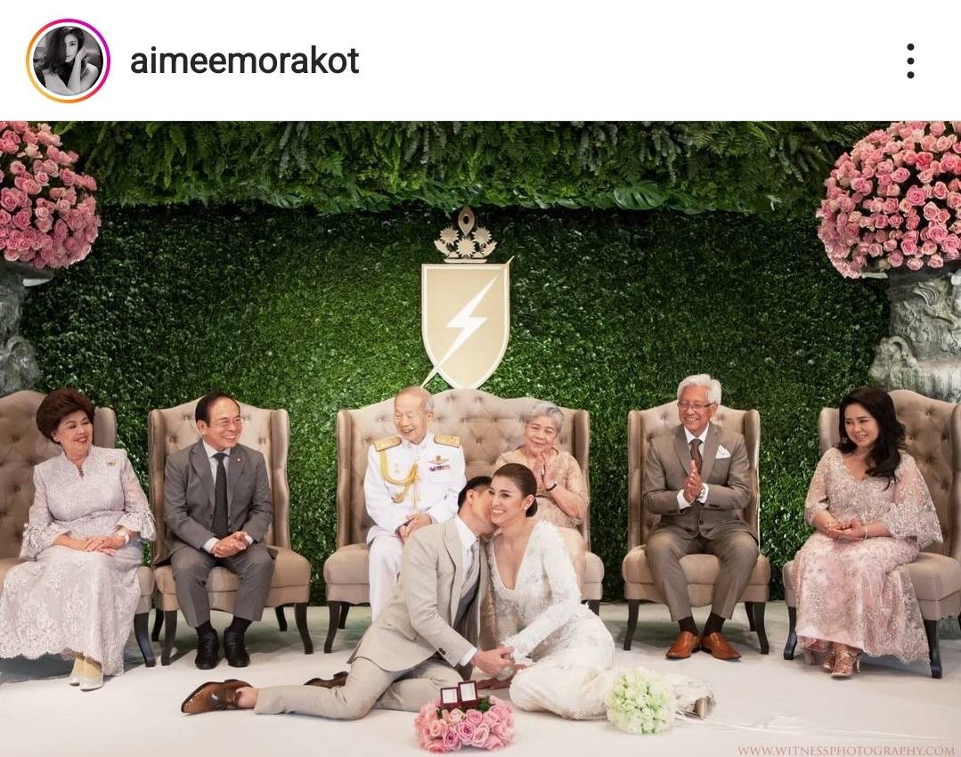 เอมมี่ มรกต โพสต์หวานย้อนโมเมนต์วันแต่งงานเมื่อ 7 ปีที่แล้ว เอมมี่ มรกต โพสต์หวานย้อนโมเมนต์วันแต่งงานเมื่อ 7 ปีที่แล้ว