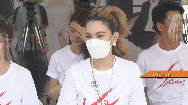 “แม่แตงโม” ยอมรับส่งโทรศัพท์ ให้ “บังแจ็ค” จริง  (มีคลิป)