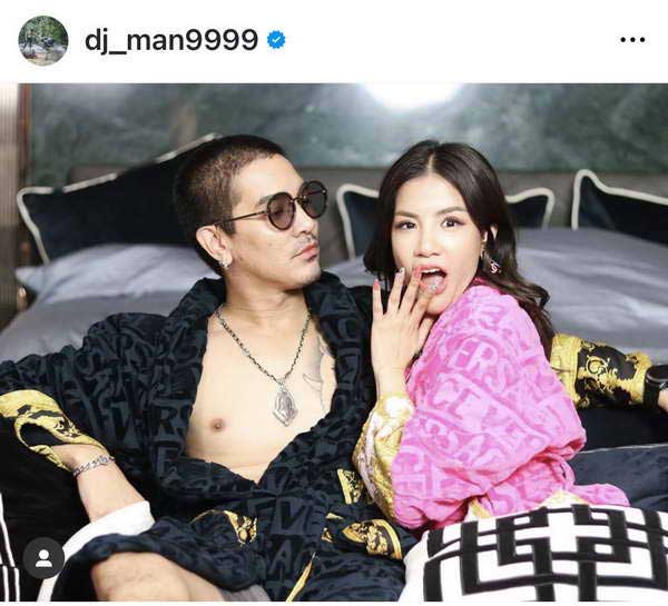 ใบเตย อาร์สยาม ยอมรับครั้งแรก! หลั่งน้ำตาเผยหย่ากับ ดีเจแมน แล้วจริง ใบเตย อาร์สยาม ยอมรับครั้งแรก! หลั่งน้ำตาเผยหย่ากับ ดีเจแมน แล้วจริง