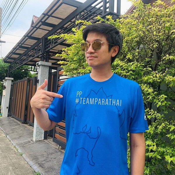 ที เจ็ตเซ็ตเตอร์ ร่วมร้องเพลงสร้างความผ่อนคลาย ให้คนที่ไปฉีดวัคซีน (มีคลิป) ที เจ็ตเซ็ตเตอร์ ร่วมร้องเพลงสร้างความผ่อนคลาย ให้คนที่ไปฉีดวัคซีน (มีคลิป)