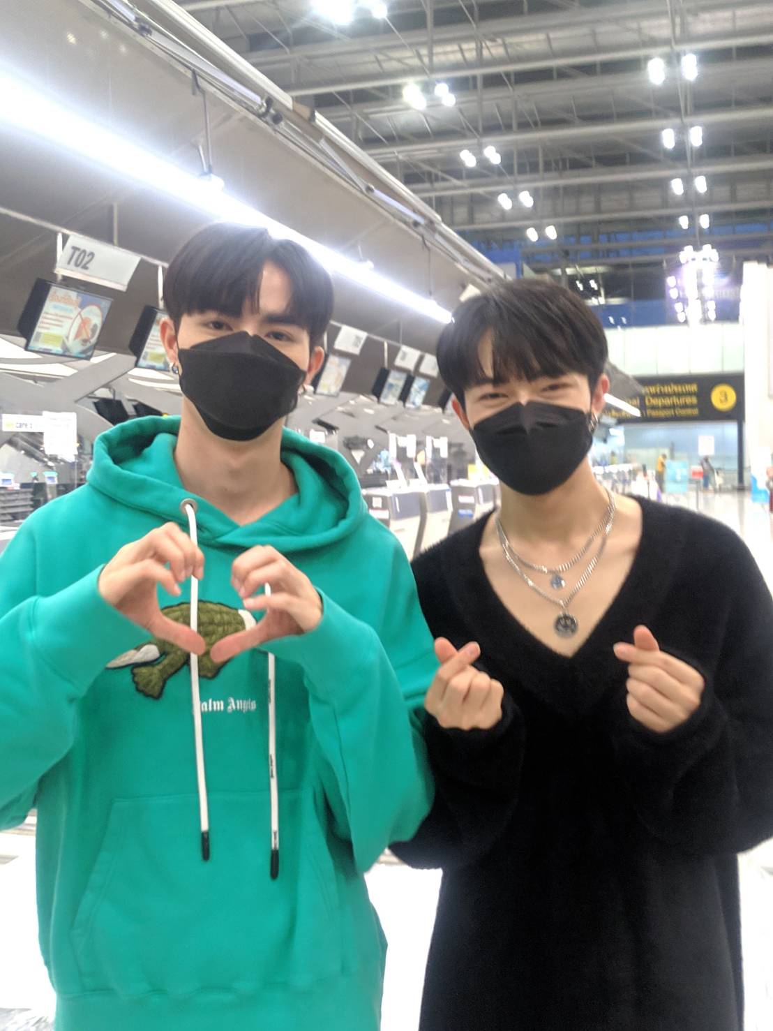 ซี - นุนิว ต่อสายเคลียร์ใจ บลู - ต่อ ขอโทษดราม่าที่เกิดขึ้น  