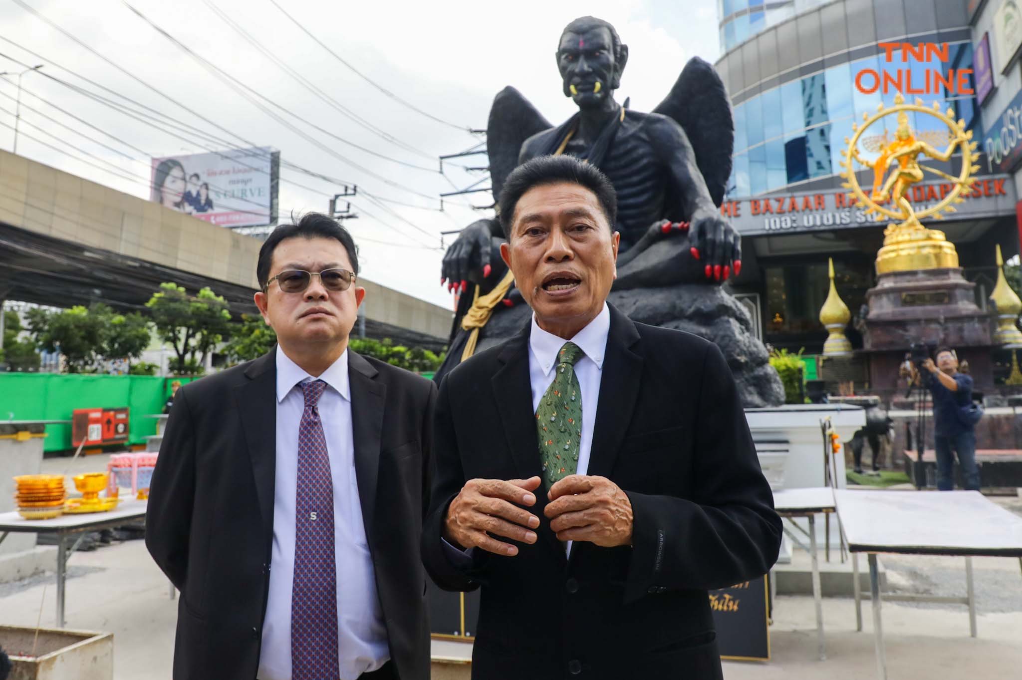 รร. ย้าย ”ครูกายแก้ว” ไม่ได้ ติดสัญญาเช่า 20 ปี พร้อมสร้างโดมครอบ รร. ย้าย ”ครูกายแก้ว” ไม่ได้ ติดสัญญาเช่า 20 ปี พร้อมสร้างโดมครอบ