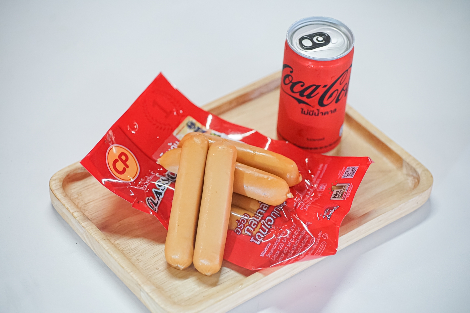ครั้งแรก!! CP Brand x Coke จัดกิจกรรม 'คู่ที่ใช่ จังหวะไหนก็ชัวร์ เปลี่ยนใจกลางสยามสแควร์ เป็นฟลอร์แดนซ์โชว์สเต็ป